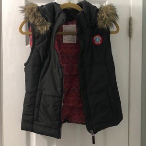 Aeropostale Black Hooded Zippered Vest